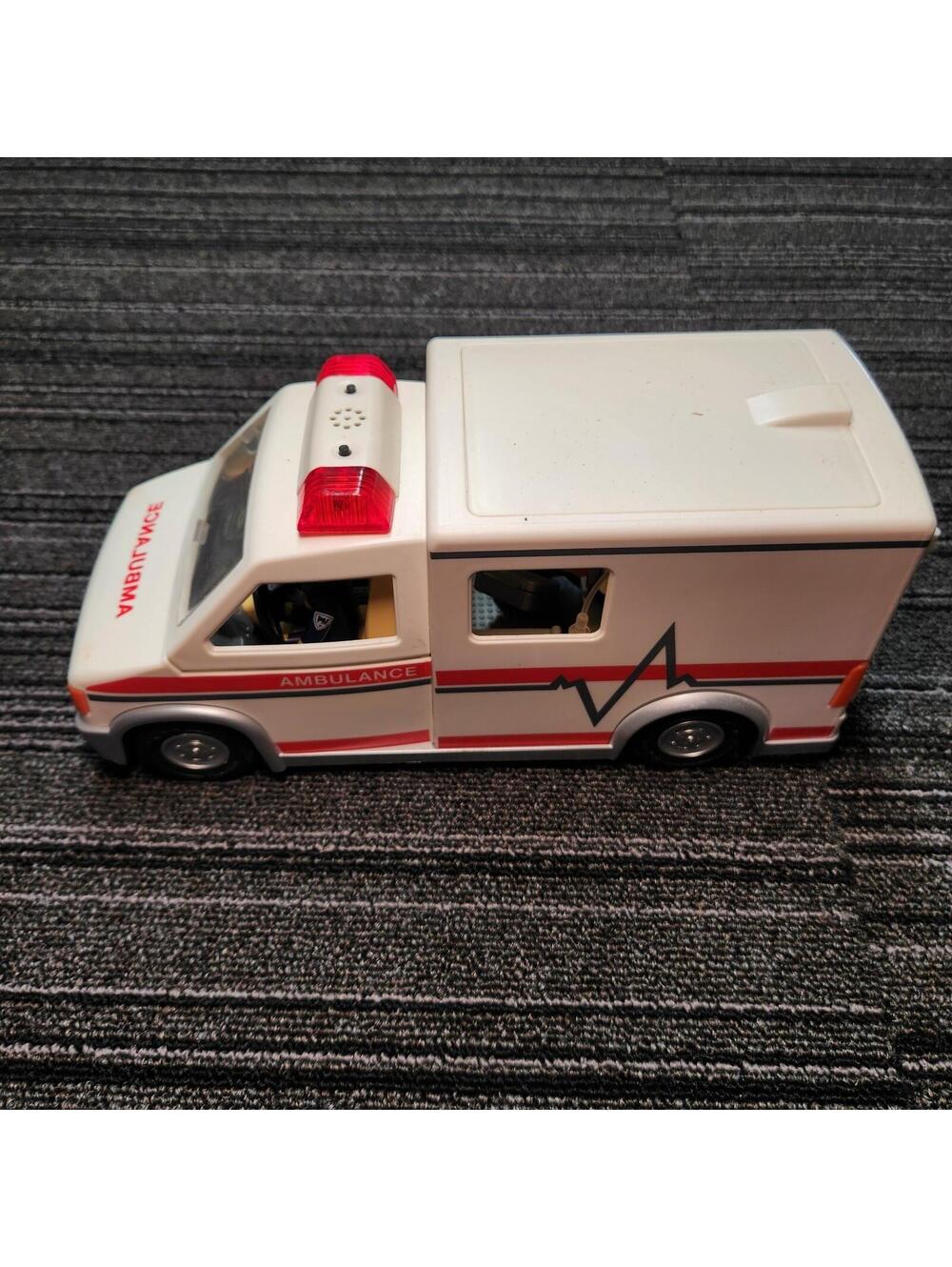 2011 Playmobil Rescue Ambulance EMS Van Lights Sounds Tested W/Figures